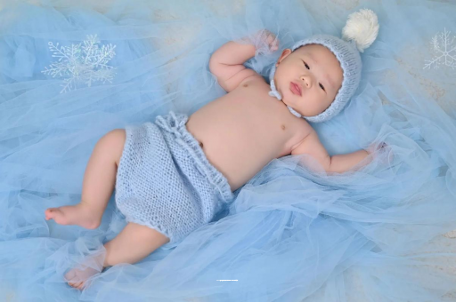 伊犁宝宝睡觉淌汗